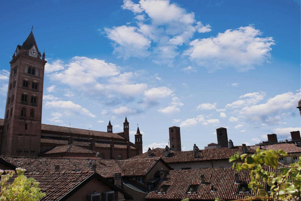 Casa Piero, Relax E Piscina Privata Tra Le Colline Delle Langhe Villa Alba  Luaran gambar