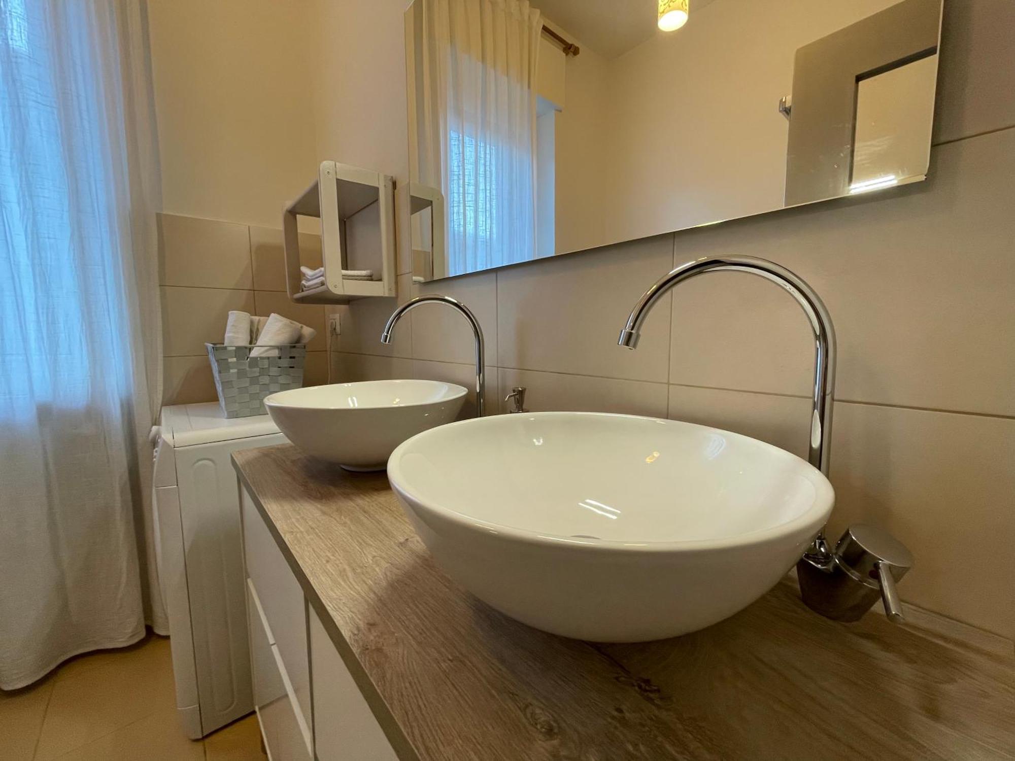 Casa Piero, Relax E Piscina Privata Tra Le Colline Delle Langhe Villa Alba  Luaran gambar