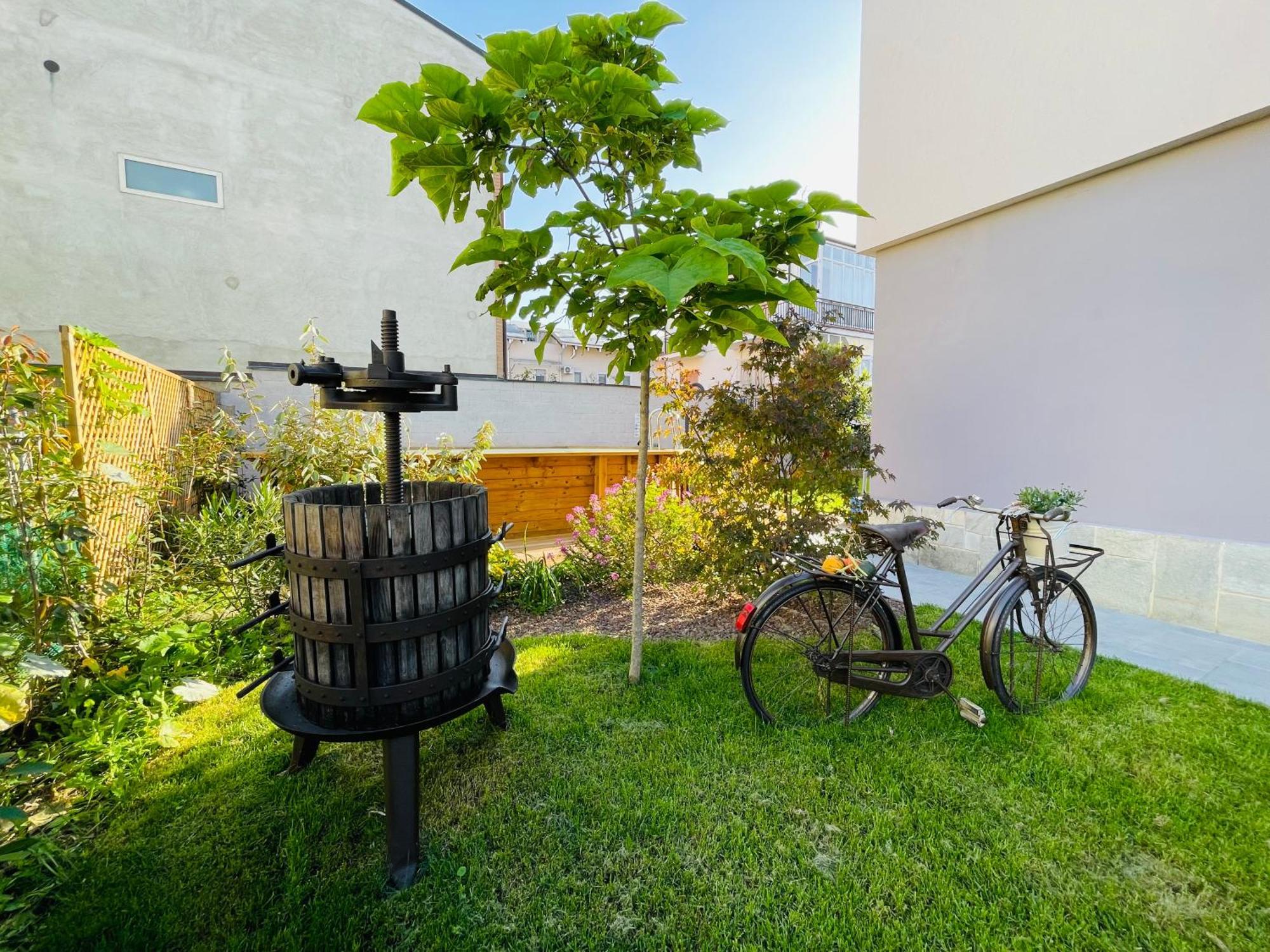 Casa Piero, Relax E Piscina Privata Tra Le Colline Delle Langhe Villa Alba  Luaran gambar