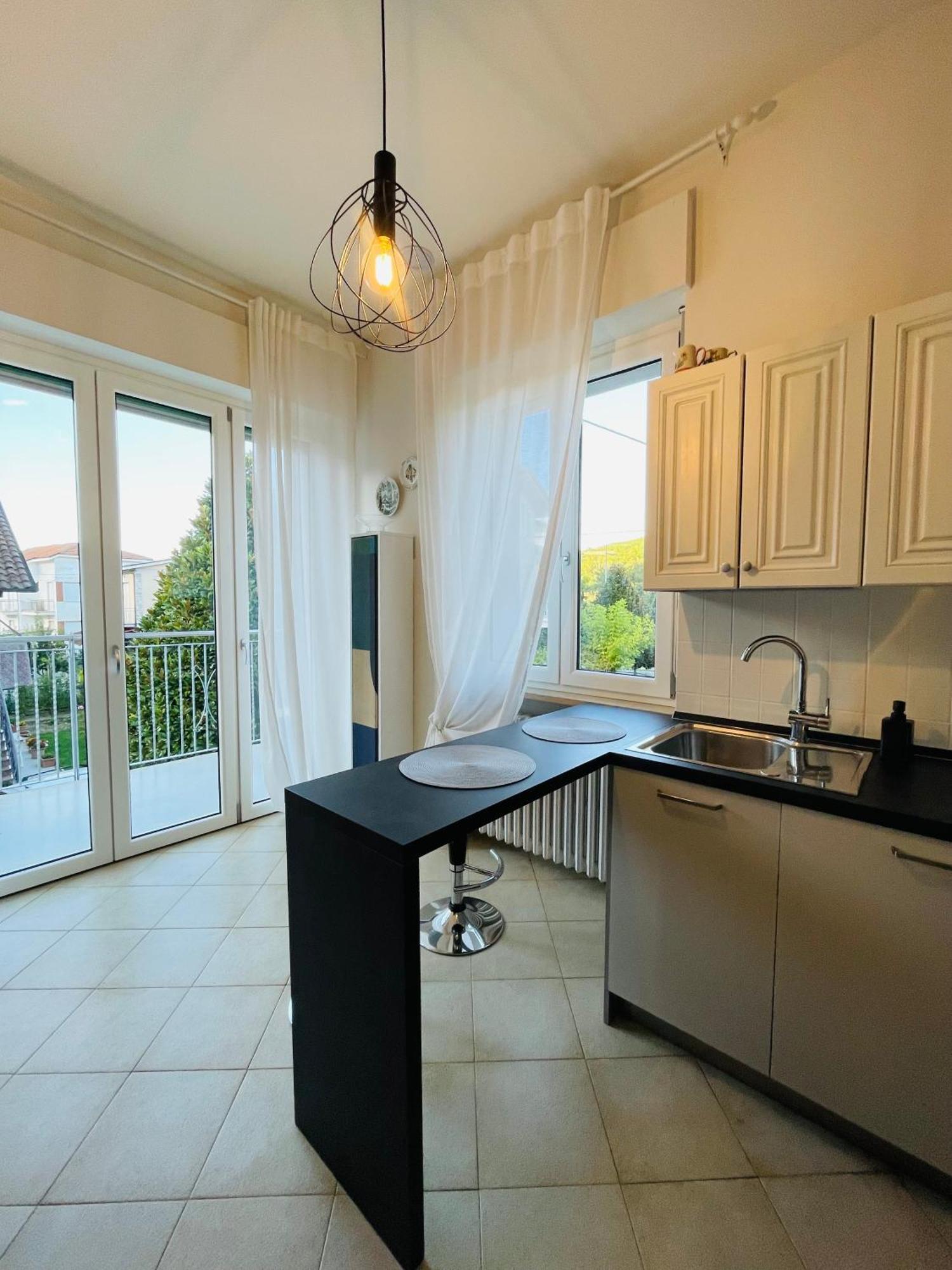 Casa Piero, Relax E Piscina Privata Tra Le Colline Delle Langhe Villa Alba  Luaran gambar