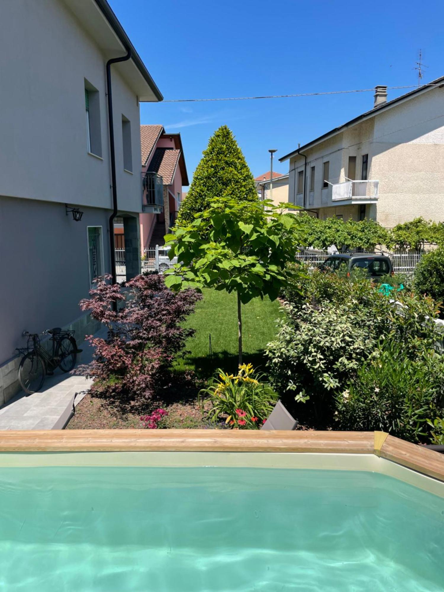 Casa Piero, Relax E Piscina Privata Tra Le Colline Delle Langhe Villa Alba  Luaran gambar