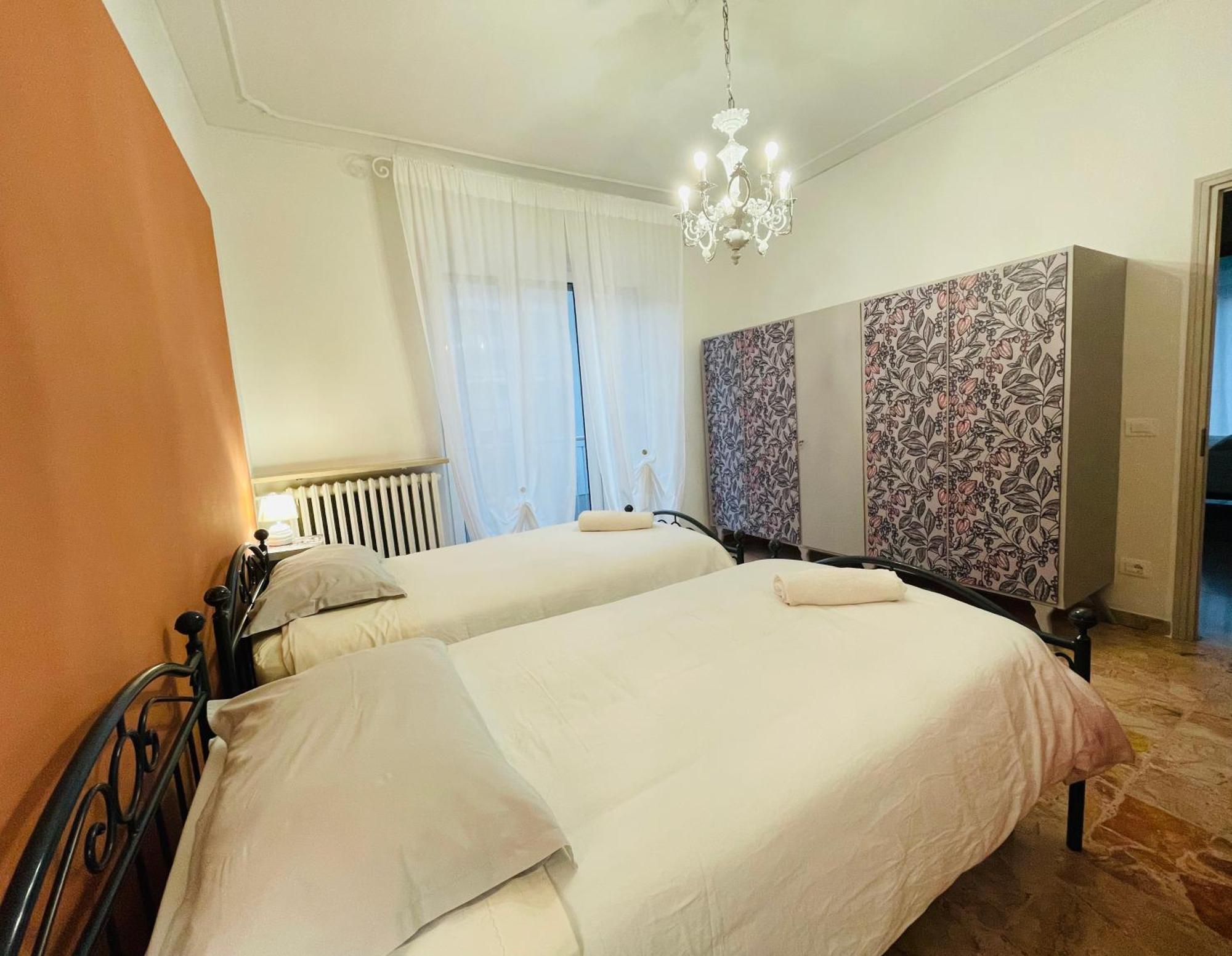 Casa Piero, Relax E Piscina Privata Tra Le Colline Delle Langhe Villa Alba  Luaran gambar
