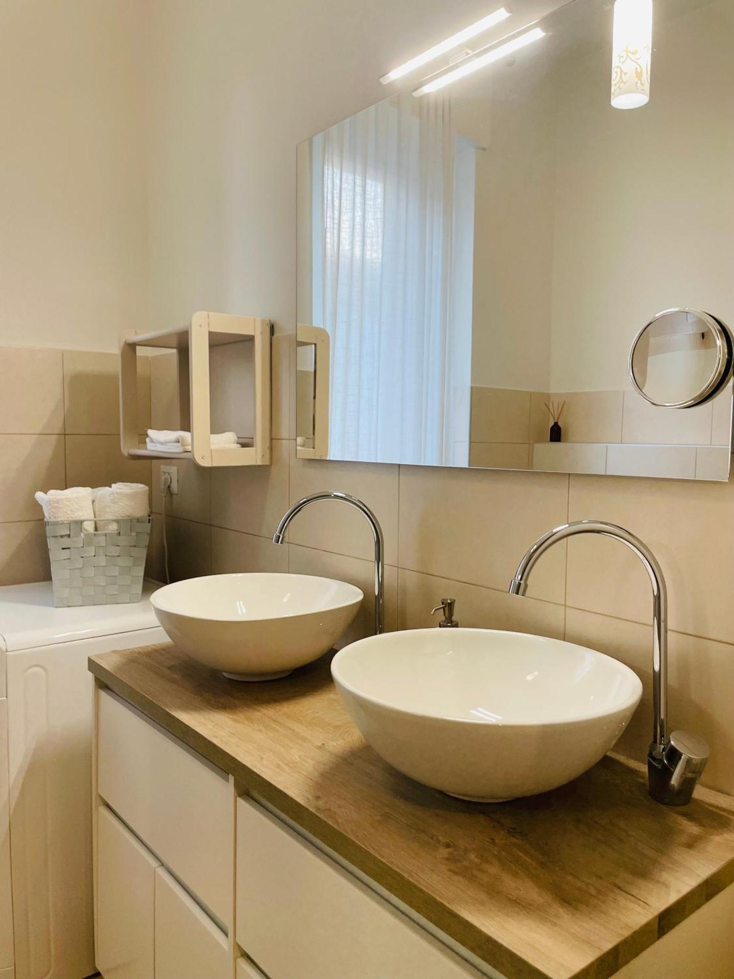 Casa Piero, Relax E Piscina Privata Tra Le Colline Delle Langhe Villa Alba  Luaran gambar