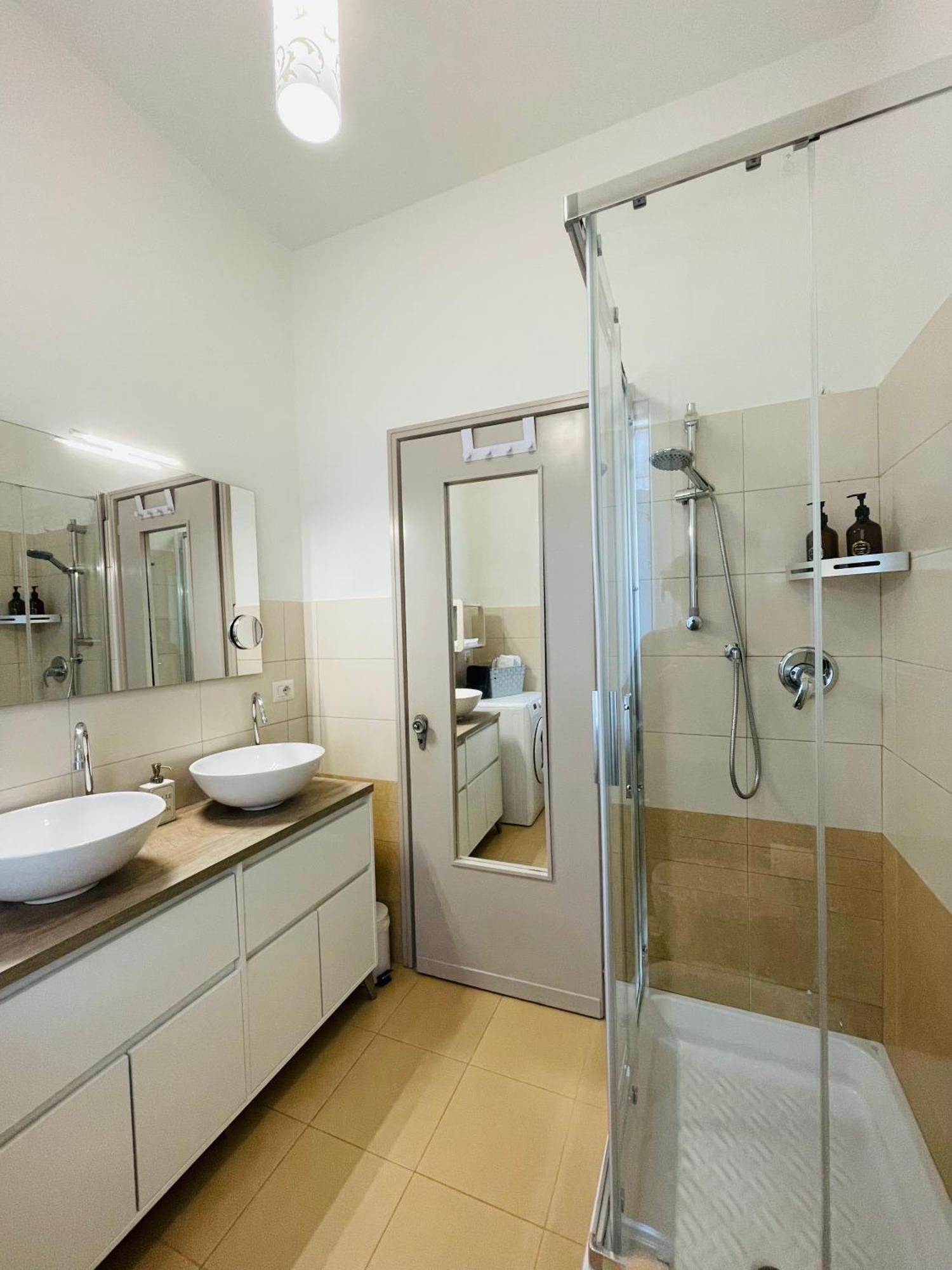 Casa Piero, Relax E Piscina Privata Tra Le Colline Delle Langhe Villa Alba  Luaran gambar