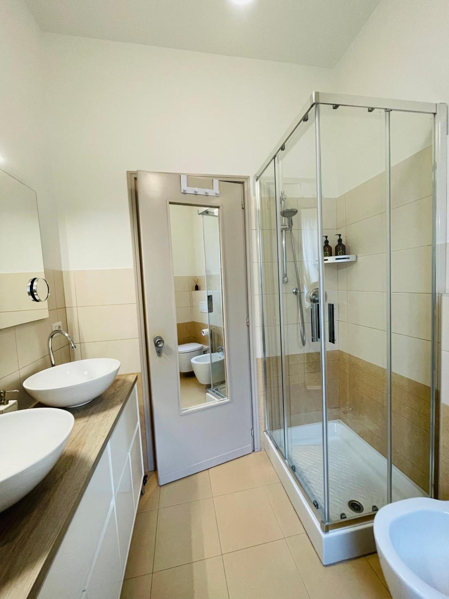 Casa Piero, Relax E Piscina Privata Tra Le Colline Delle Langhe Villa Alba  Luaran gambar